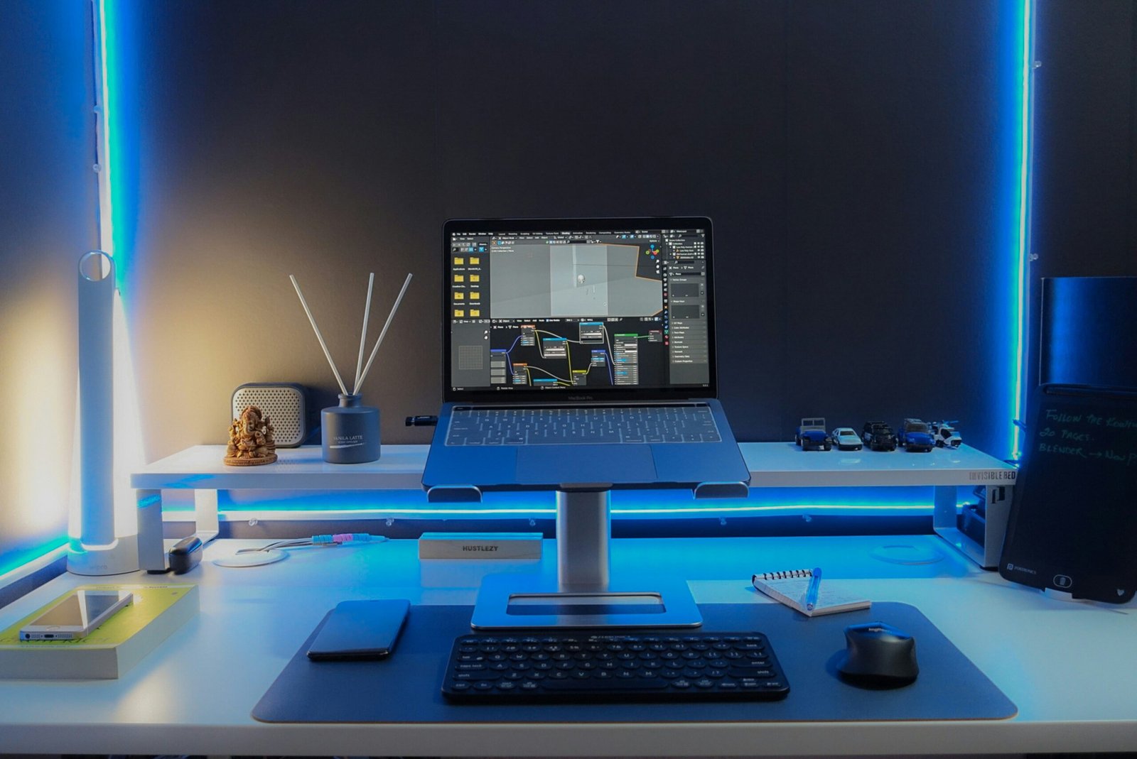 Postazione di lavoro moderna di un Web Designer